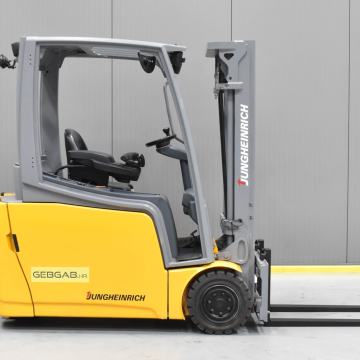 Viličar JUNGHEINRICH EFG 216, na skladištu Velika Gorica GEBGAB.HR