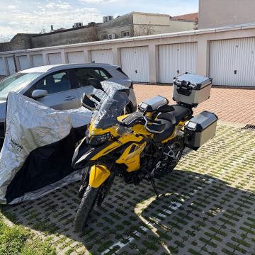 Benelli 502X TRK 500 cm3