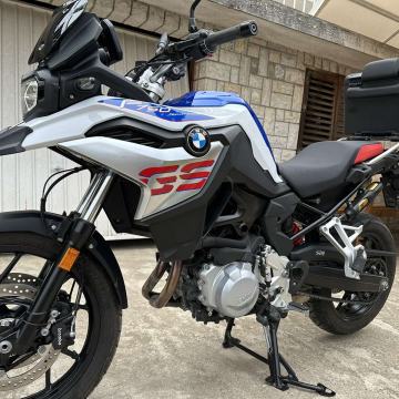 BMW F750GS 853 cm3