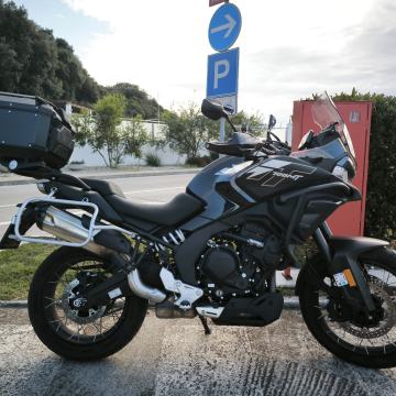 CFmoto Mt 700 693 cm3