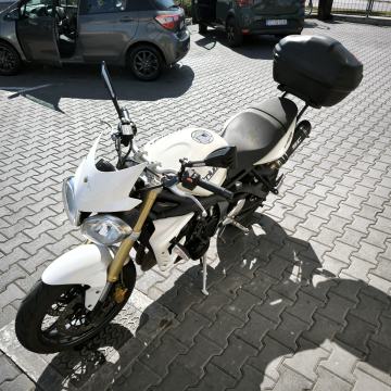 Triumph Street triple 675