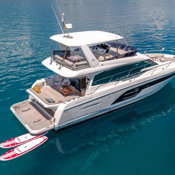 Prestige 590 Fly