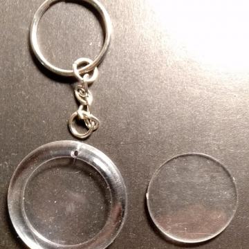 Privjesak plastični prozirni