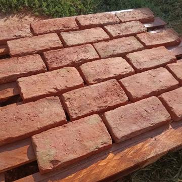 Ploške rezane stare cigle