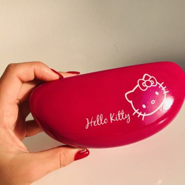 HELLO KITTY etui za naočale - NOVI