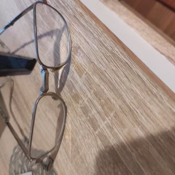 Naocale dioptrijske,(aluminijski rasklopivi okvir)!!