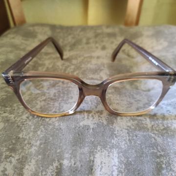 Naočale sa malom minus dioptrijom GHETALDUS