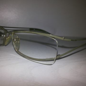 Naočale bez dioptrije marke POLICE
