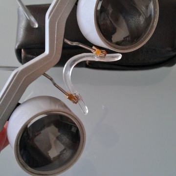 NAOČALE - POVEĆALO