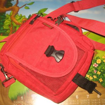 CRVENA TORBA - POKLANJAM