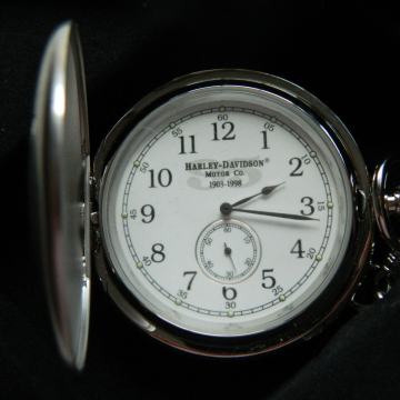 Džepni sat HARLEY DAVIDSON 95th ANNIVERSARY 1903-1998 HD24