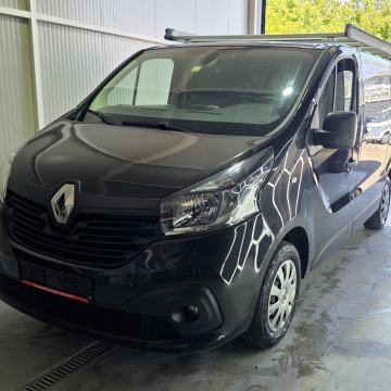 REN÷.AULT TRAFIC***124 TIS K' **AUTOMOBILI BEZ LIMITA