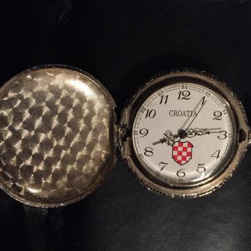 Džepni rezbareni sat stari lovački džepni sat hrvatski grb Croatia