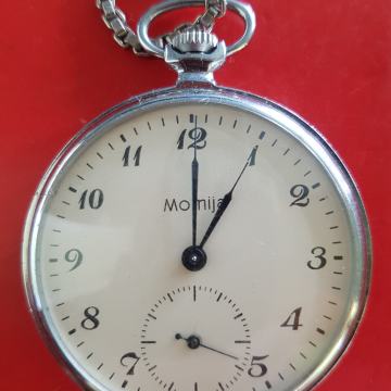 DŽEPNI SAT "MOLNIA"-EXPORTNI MODEL-TOP STANJE