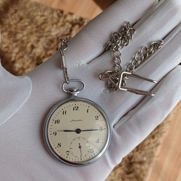 Molnija /MUNJA SSSR VINTAGE DŽEPNI MEHANIČKI SAT