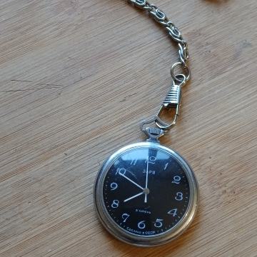 Zarja muški depni sat s lancem