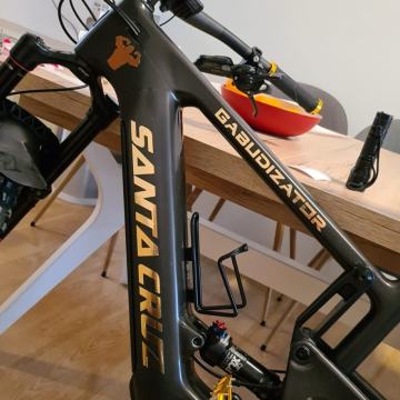 Santa Cruz Heckler 8.1 CC MX S-Kit, M veličina, 593 km, top stanje!