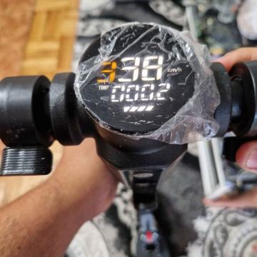 Električni romobil, 37kmh-38kmh, USB,  350W