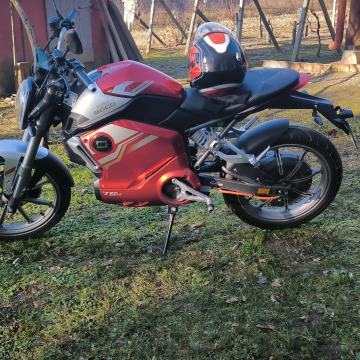 Električni skuter