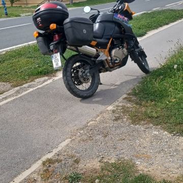 Kawasaki KLE  500 cm3