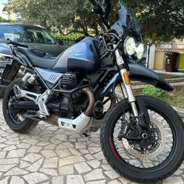 Moto Guzzi V85 TT 853 cm3