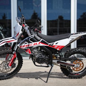 Rieju Marathon 125 PRO ENDURO,NOVO,DOSTUPAN ODMAH !!!