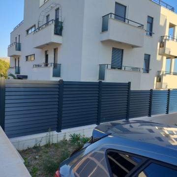 ALUMINIJSKA OGRADA VEC OD 120 EURA po m2 sa PDV-om