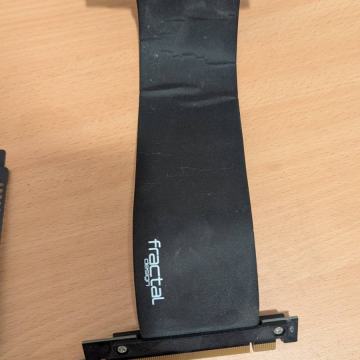 Fractal Design Flex VRC-25 PCIe riser kabel - Ispravno - PayProtect