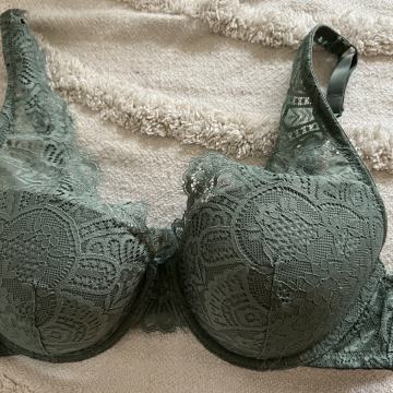 C&a demi zeleni grudnjak 85B