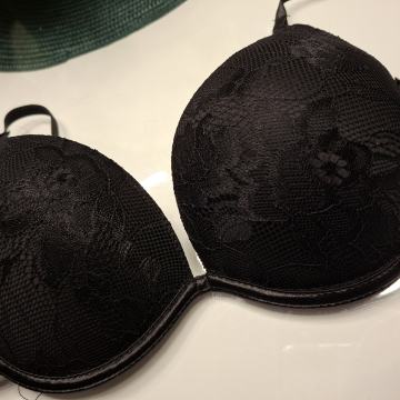 CRNI GRUDNJAK 75 D  - NOVO