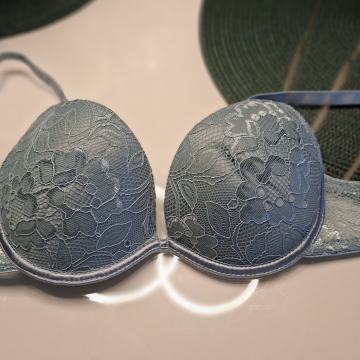 MINT ZELENI GRUDNJAK 75 B - NOVO