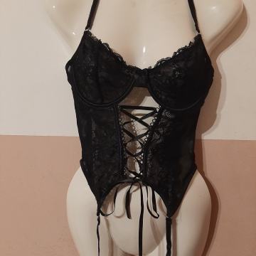 Novi ženski korzet s halterima