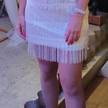 Bijela haljina s resama