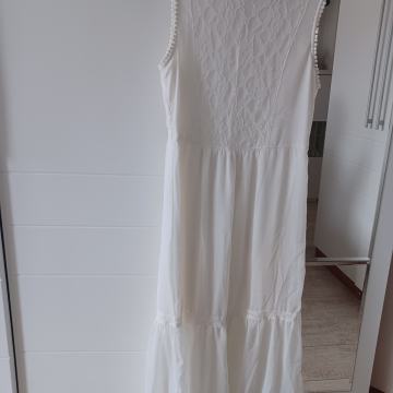 Nova bijela, midi haljina, vel.S/M