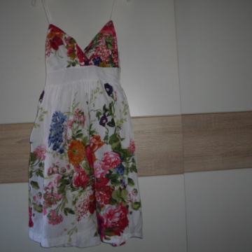 BIK - BOK cvjetna haljinica vel.S