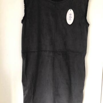 Crna haljina- tunika sa džepovima-novo