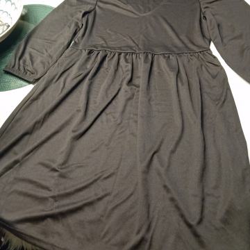 CRNA HALJINA U VEL. 40 i VEL. 42 - NOVO S ETIKETOM