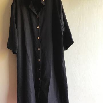 Crna, ljetna, haljina