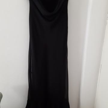 Nova crna midi haljina 40-42