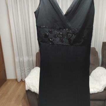 Crna svečana haljina s ušivenim detaljima s/m