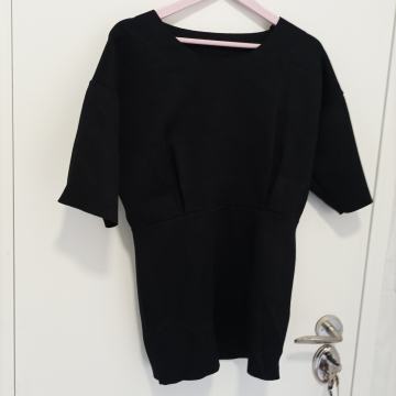 CRNA TROKUT KRATKA HALJINA S