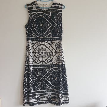 Crno bijela vintage haljina s uzorkom / 36