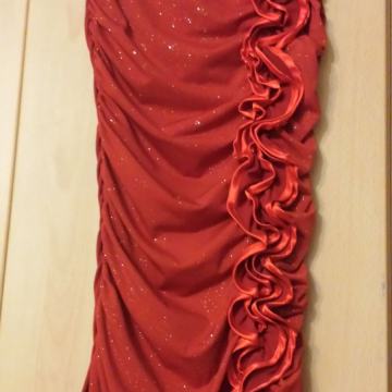 Crvena haljina uska uz tijelo vel S/M