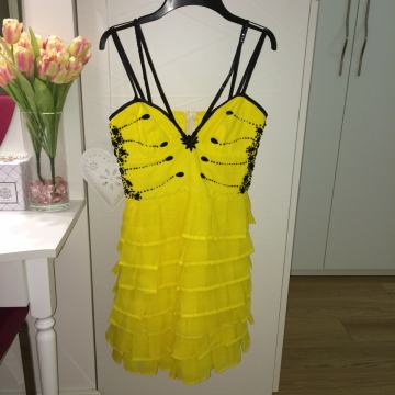 Dizajnerska Envy room svečana haljina