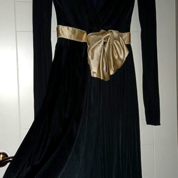 DOLCE&GABANNA! TOPBRAND..PREDIVNA CRNA HALJINA..SVILENA