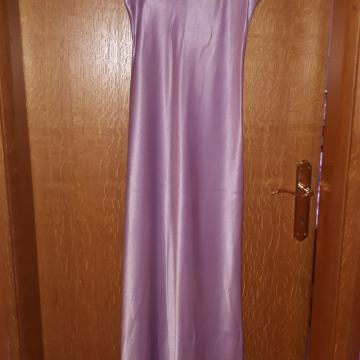 Duga ljubičasta haljina