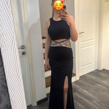 Duga tamnoplava svečana haljina