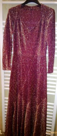 Duga večernja haljina od lamea, veličina 38