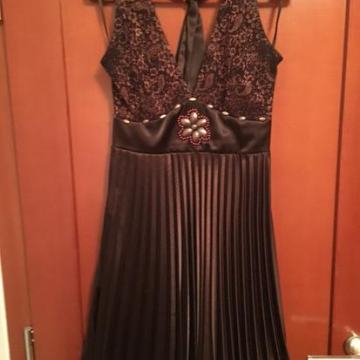 Elegantna svecana haljina, vel.40