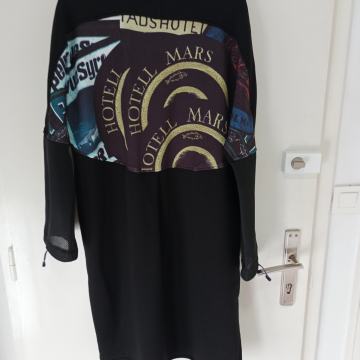 NOVA FORA HALJINA 42/44